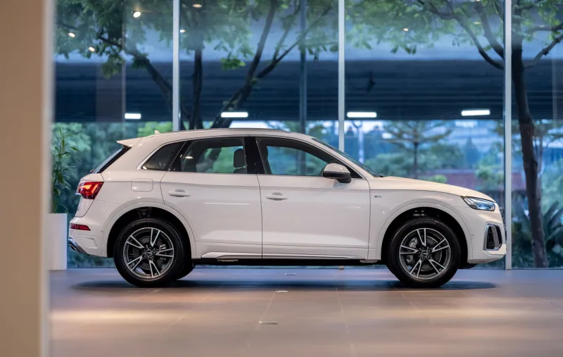 Audi Q5 Review 2023  Performance  Pricing  carwow